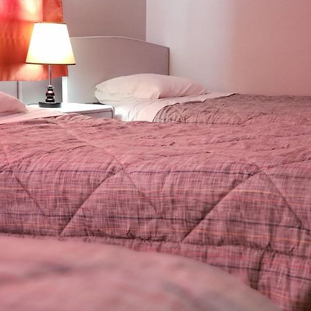 Hotel Sevilla เตมูโก ภายนอก รูปภาพ